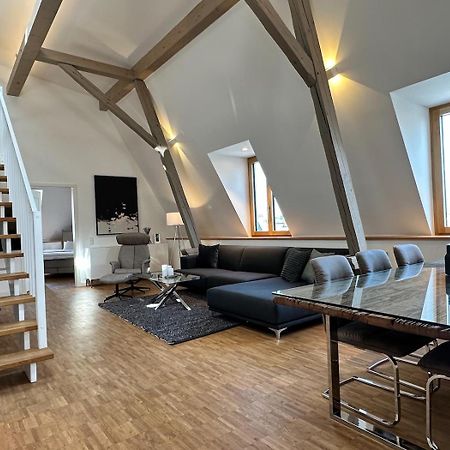 Апартаменты Truly - Viel Platz Fuer Business & Familie - Modern, Garage, Fahrstuhl Аугсбург Экстерьер фото