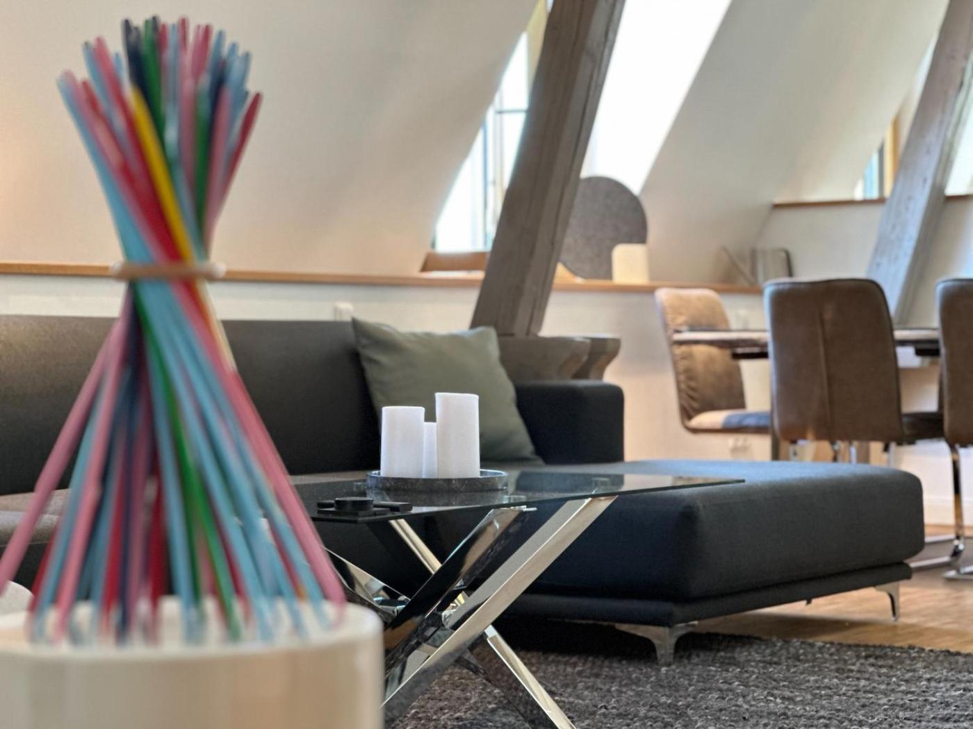 Апартаменты Truly - Viel Platz Fuer Business & Familie - Modern, Garage, Fahrstuhl Аугсбург Экстерьер фото