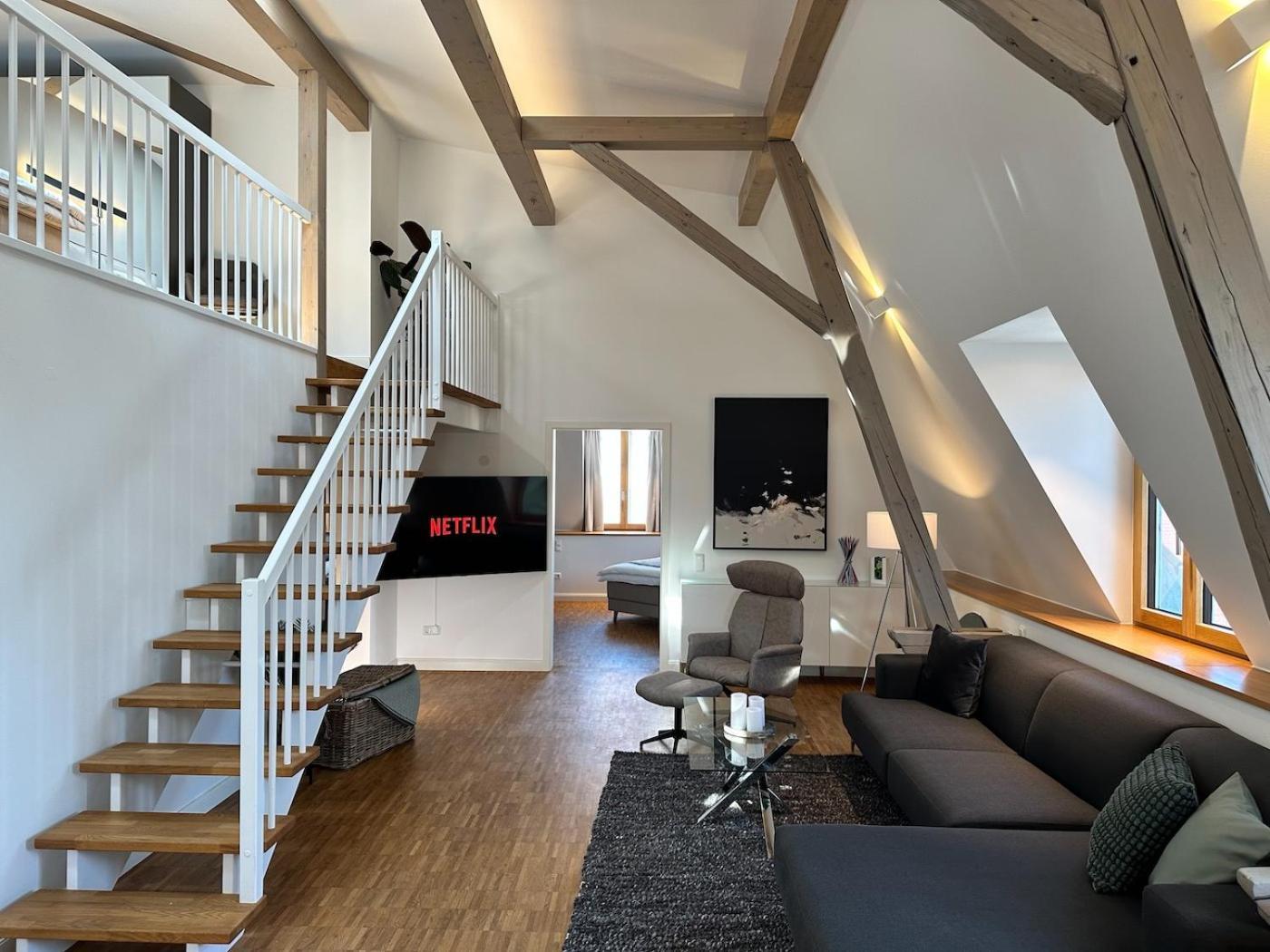 Апартаменты Truly - Viel Platz Fuer Business & Familie - Modern, Garage, Fahrstuhl Аугсбург Экстерьер фото
